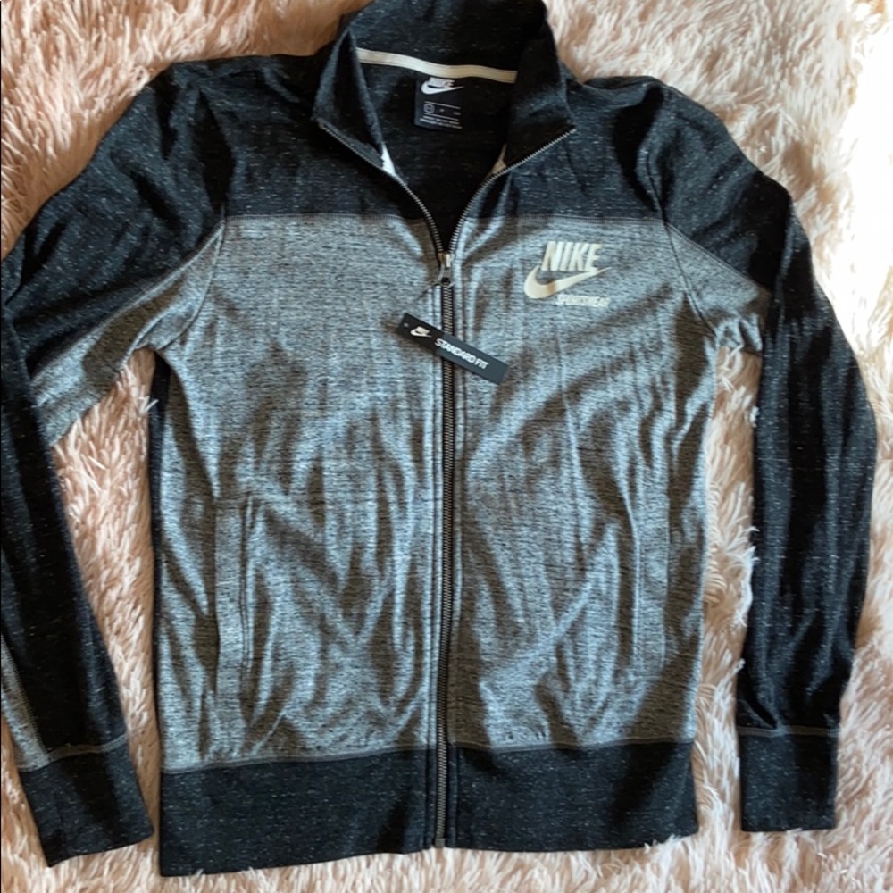 NWT Nike zip-up sporty sweater size small